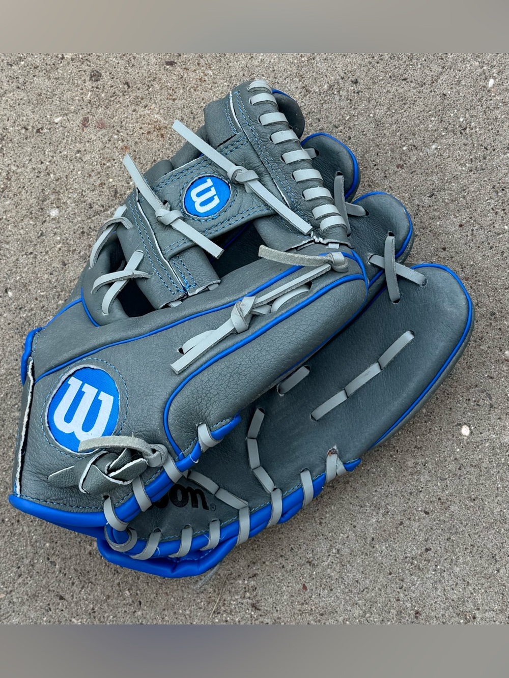 Wilson Youth Leather Baseball Glove